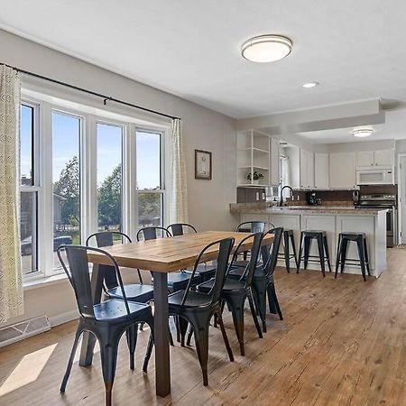 Roomy 5 Bed 3 Bath Fire Place Large Outdoor Space Rapid City Eksteriør billede